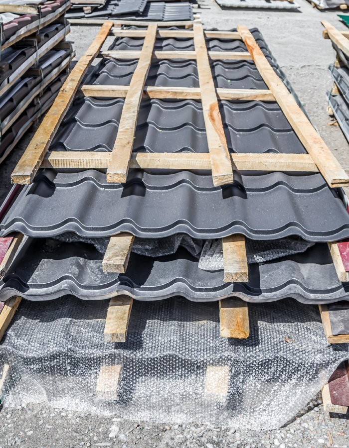 Tuiles de couverture prêtes à être posées